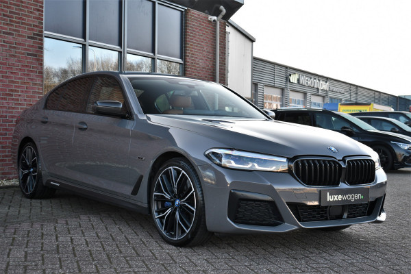BMW 5 Serie 545e xDrive M-Sport Berninagrau ACC HiFi 20inch Shadow