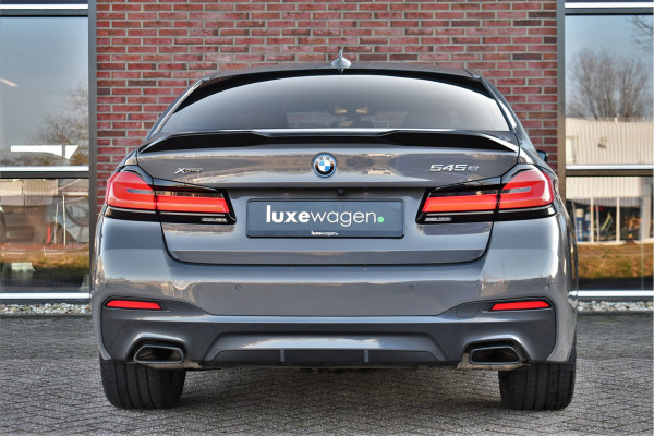 BMW 5 Serie 545e xDrive M-Sport Berninagrau ACC HiFi 20inch Shadow