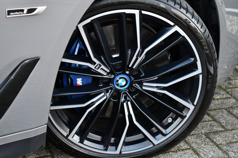 BMW 5 Serie 545e xDrive M-Sport Berninagrau ACC HiFi 20inch Shadow