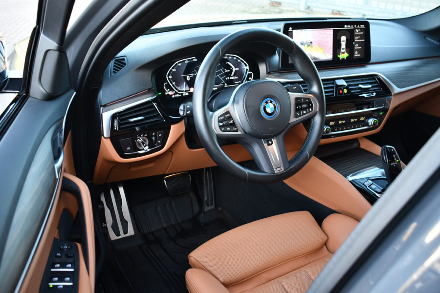 BMW 5 Serie 545e xDrive M-Sport Berninagrau ACC HiFi 20inch Shadow