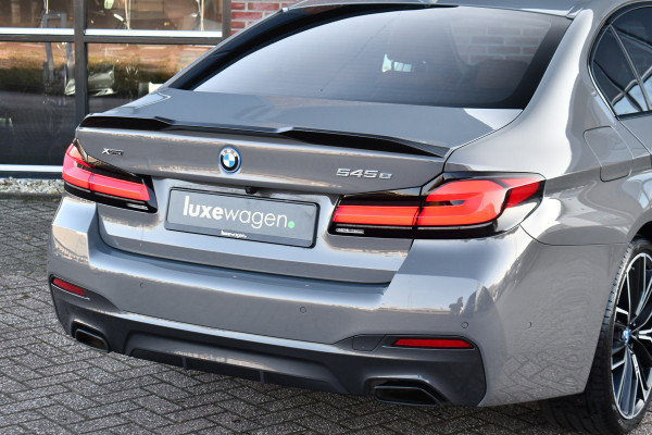 BMW 5 Serie 545e xDrive M-Sport Berninagrau ACC HiFi 20inch Shadow