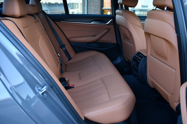 BMW 5 Serie 545e xDrive M-Sport Berninagrau ACC HiFi 20inch Shadow