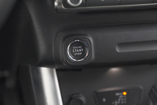 Citroën C3 Aircross PureTech 130 EAT6 S&S Shine | Trekhaak | Camera | Panoramadak | Dodehoekdetectie | Stoelverwarming | HIFI audio systeem