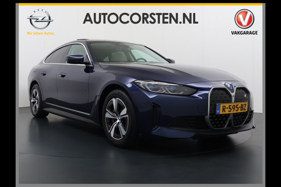 BMW i4 eDrive40 340pk High Executive 84kWh SOH 99% Pano-Dak/Hefdak SportSt+Leer+(Stuur+)Verwarmd 360°Camera Adaptive-Cruise+s&go Park-A Semi-Autopilot Drive-Assist-pro Active-Guard-Plus Elektr.Achterklep Draadl-Lader BAS ESP BMW Individual interieurlijsten Pianolak schwarz BMW Individual Exterieur Line Aluminium satiniert BMW Copilot-pack Dodehoekdetectie/correctie, Kruisend-verkeer-Detectie, rijstrooksensor met correctie, rondomzicht camera, uitwijk assistent) 0-100 5,6 sec. 1600kg trekvermogen! € 73.000 nieuw