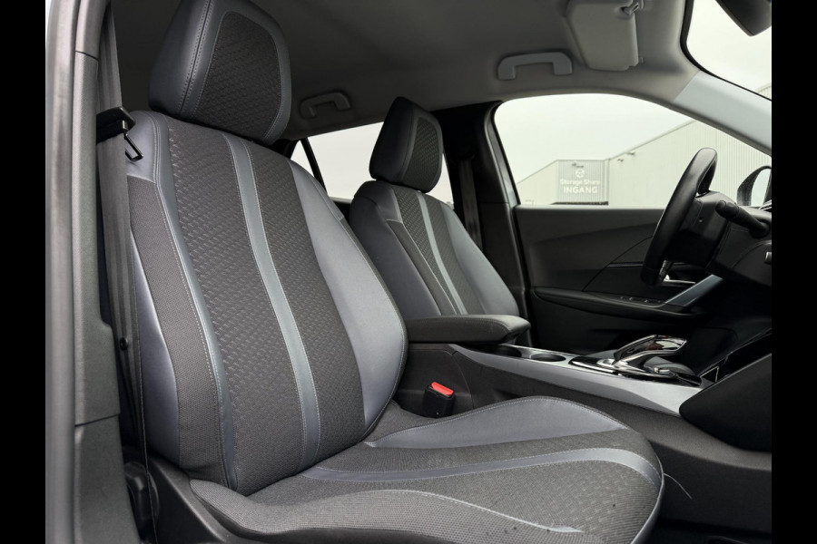 Peugeot e-2008 Aut. EV Allure 50kWh | Navi | Camera | 3D Cockpit |