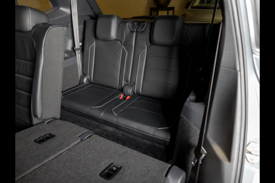 Volkswagen Tiguan Allspace 2.0 TSI 4Motion 2x R-Line 7 Persoons / 220pk / Trekhaak / Dynaudio / Leder / Rondomzicht camera /