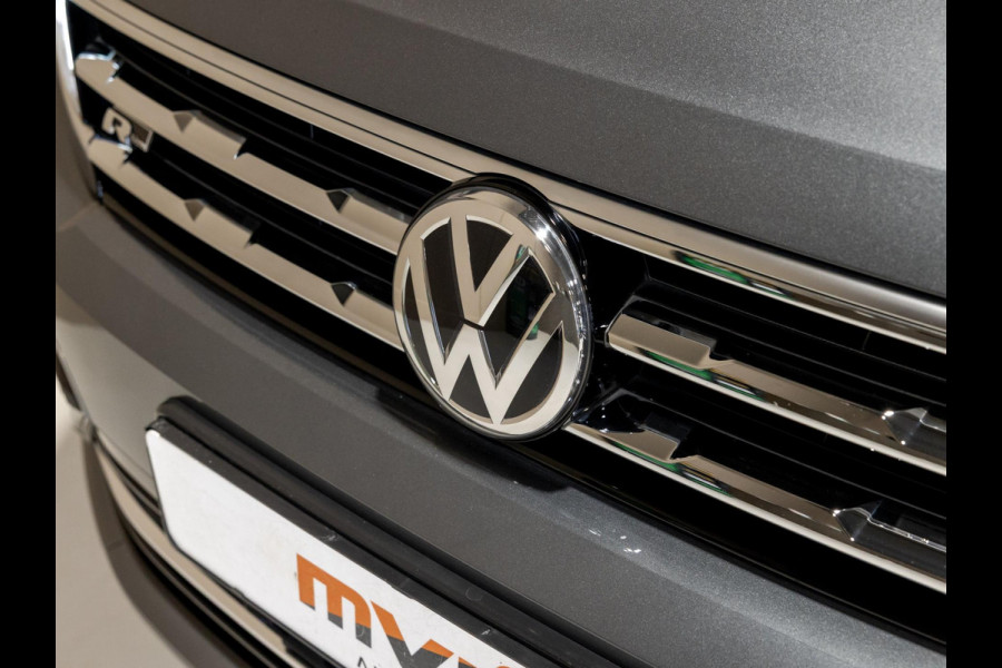 Volkswagen Tiguan Allspace 2.0 TSI 4Motion 2x R-Line 7 Persoons / 220pk / Trekhaak / Dynaudio / Leder / Rondomzicht camera /