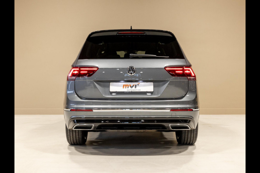 Volkswagen Tiguan Allspace 2.0 TSI 4Motion 2x R-Line 7 Persoons / 220pk / Trekhaak / Dynaudio / Leder / Rondomzicht camera /