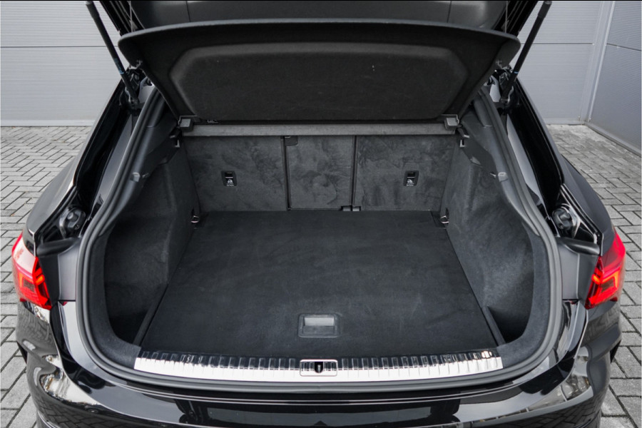 Audi Q3 Sportback TFSI RS Pano B&O 21" Zwart Optiek