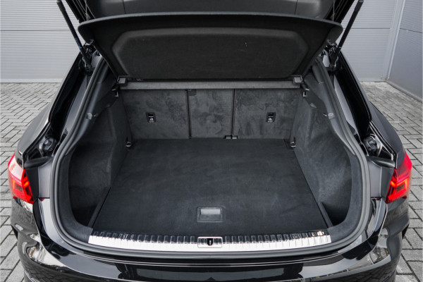 Audi Q3 Sportback TFSI RS Pano B&O 21" Zwart Optiek
