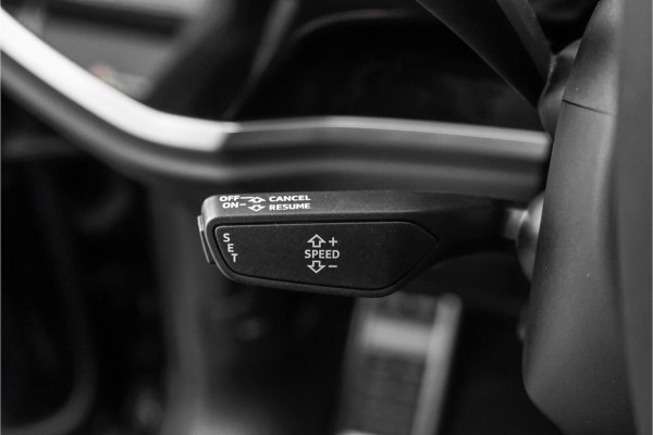 Audi Q3 Sportback TFSI RS Pano B&O 21" Zwart Optiek