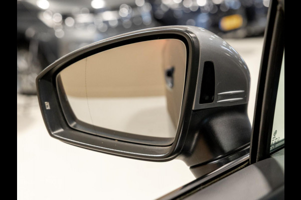 Volkswagen Tiguan Allspace 2.0 TSI 4Motion 2x R-Line 7 Persoons / 220pk / Trekhaak / Dynaudio / Leder / Rondomzicht camera /