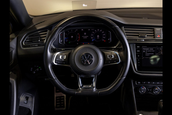 Volkswagen Tiguan Allspace 2.0 TSI 4Motion 2x R-Line 7 Persoons / 220pk / Trekhaak / Dynaudio / Leder / Rondomzicht camera /