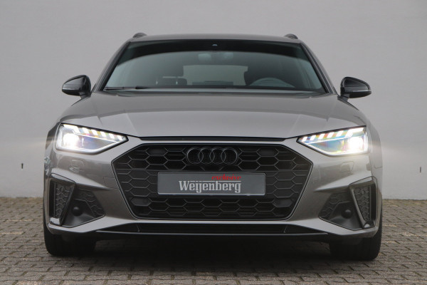 Audi A4 Avant 45 TFSI Quattro S-line Black Optic Massage HU Disp. Matrix Trekhaak