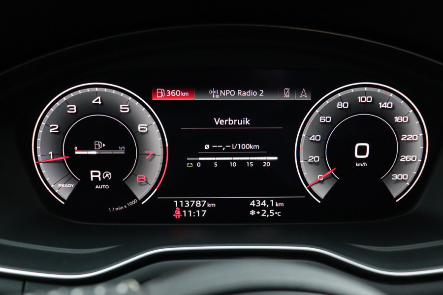 Audi A4 Avant 45 TFSI Quattro S-line Black Optic Massage HU Disp. Matrix Trekhaak