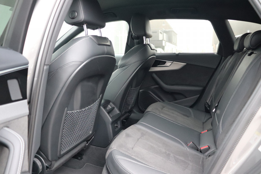 Audi A4 Avant 45 TFSI Quattro S-line Black Optic Massage HU Disp. Matrix Trekhaak