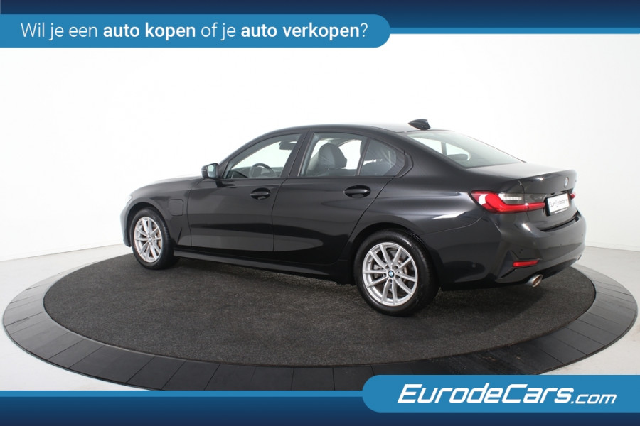 BMW 3-serie 330e *1ste Eigenaar*Leer*Navigatie*Parkassist*Keyless*