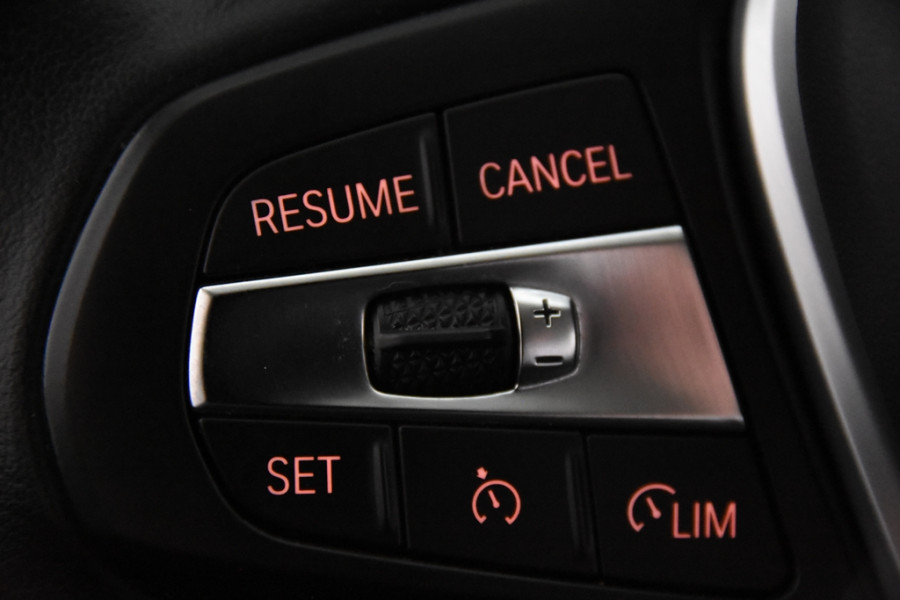 BMW 3-serie 330e *1ste Eigenaar*Leer*Navigatie*Parkassist*Keyless*