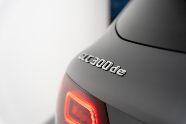 Mercedes-Benz GLC 300de 4MATIC Business Solution Luxury |Pano|360 Camera|Memory|ACC|