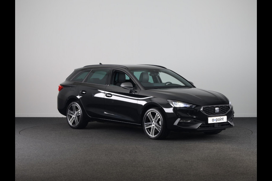 Seat Leon Sportstourer 1.5 TSI e-Hybrid FR PHEV First Edition 204 pk Automaat | Verlengde garantie | Navigatie | Parkeersensoren | Achteruitrijcamera | Adaptieve cruise control |