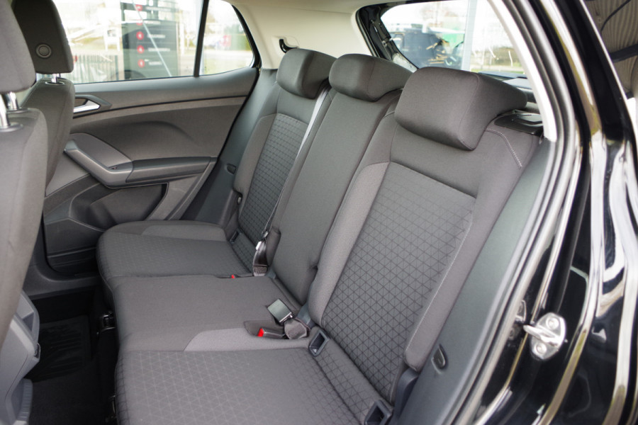 Volkswagen T-Cross 1.0 TSI Life, Stoelverwarming, Blind-Spot, 17" LM