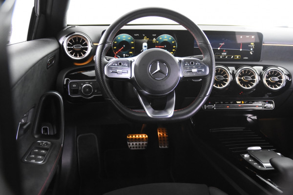 Mercedes-Benz A-Klasse 250 e AMG Line *1ste Eigenaar*Ambiente*Stoelverwarming*Standkachel*