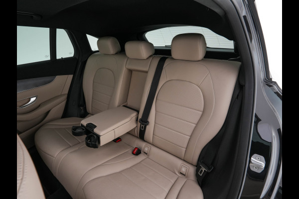 Mercedes-Benz EQC 400 4MATIC Business Solution 80 kWh {SOH-93%} (INCL-BTW) Aut *PANO | LEATHER | DIGI-WIDESCREEN | MEMORY-PACK | TOPVIEW | KEYLESS | HEATED-SPORTSEATS | DAB+ | PRIVACY-GLASS | TOWBAR | AMBIENTLIGHT | SHIFTPADDLES | 19' ALU*