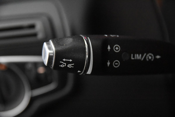 Mercedes-Benz GLC 350e 4MATIC *1ste eigenaar*Panoramadak*Leer*Navigatie*