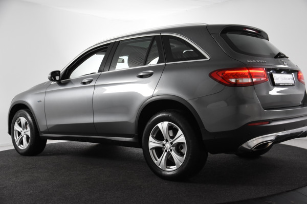 Mercedes-Benz GLC 350e 4MATIC *1ste eigenaar*Panoramadak*Leer*Navigatie*