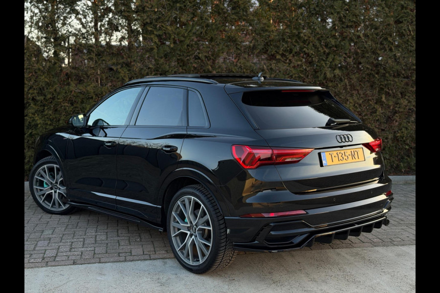 Audi Q3 45 TFSI Quattro 3x S-Line Sterrenhemel Tiffany B&O