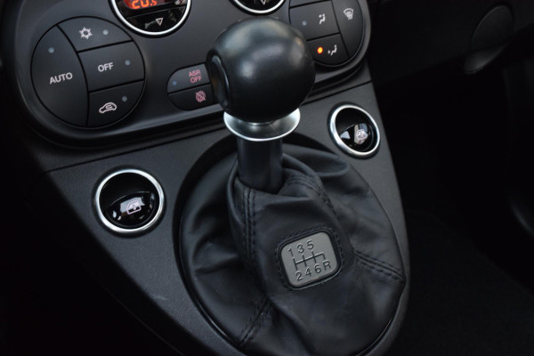 Fiat 500 1.0 Hybrid Sport|Schuifdak|Carplay|16"|Clima