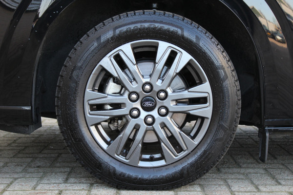 Ford Tourneo Custom 340 2.5 PHEV L1H1 Titanium | Trekhaak | 1 x Schuifdeur | Navigatie | Led | 8P