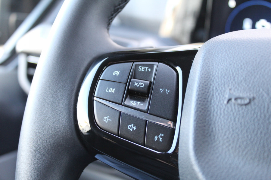 Ford Tourneo Custom 340 2.5 PHEV L1H1 Titanium | Trekhaak | 1 x Schuifdeur | Navigatie | Led | 8P