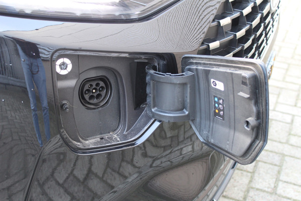 Ford Tourneo Custom 340 2.5 PHEV L1H1 Titanium | Trekhaak | 1 x Schuifdeur | Navigatie | Led | 8P