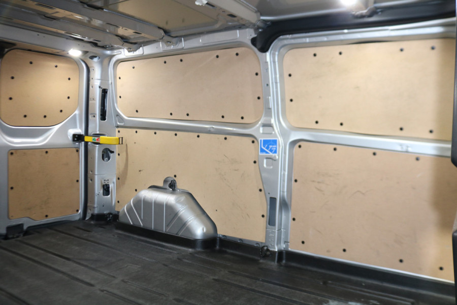 Ford Transit Custom 2.0 TDCI L2 H1 130pk Active Automaat (Wordt verwacht)