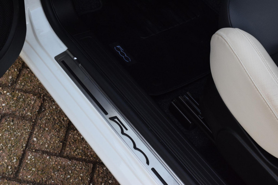 Fiat 500C 1.0 Hybrid Dolcevita|Luxe|Carplay|Unieke km!