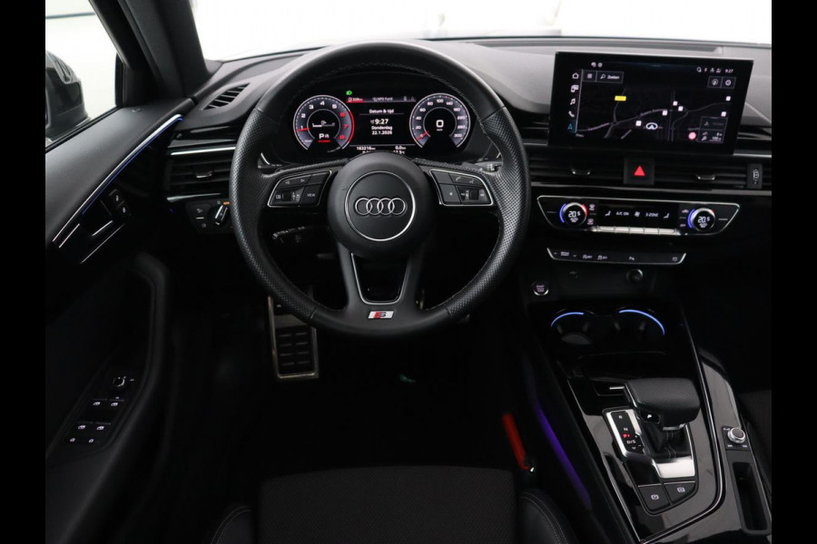 Audi A4 35 TFSI S edition Competion | Origineel NL | Trekhaak | Sfeerverlichting | Virtual Cockpit | Carplay | Sportstoelen | Half leder | Full LED | Navigatie | Parkeerhulp | Cruise control | S Line