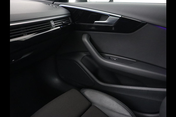 Audi A4 35 TFSI S edition Competion | Origineel NL | Trekhaak | Sfeerverlichting | Virtual Cockpit | Carplay | Sportstoelen | Half leder | Full LED | Navigatie | Parkeerhulp | Cruise control | S Line