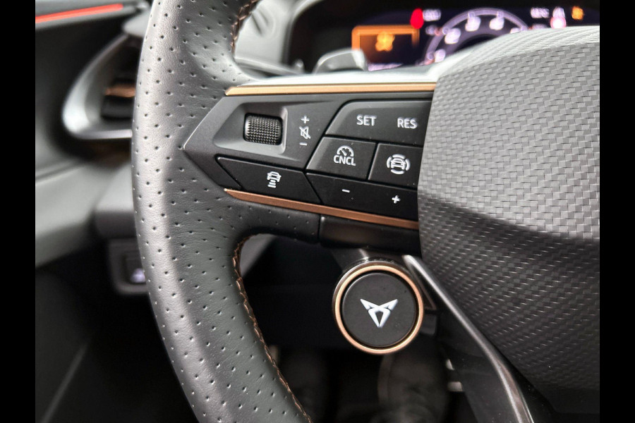 CUPRA Terramar 1.5 TSI Essential AD-CRUISE | EL. BED. STOELEN | SFEERVERLICHTING