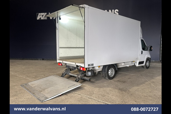 Peugeot Boxer 2.2 BlueHDi 141pk Bakwagen Laadklep Euro6 Airco | Camera | 985kg laadvermogen Bijrijdersbank