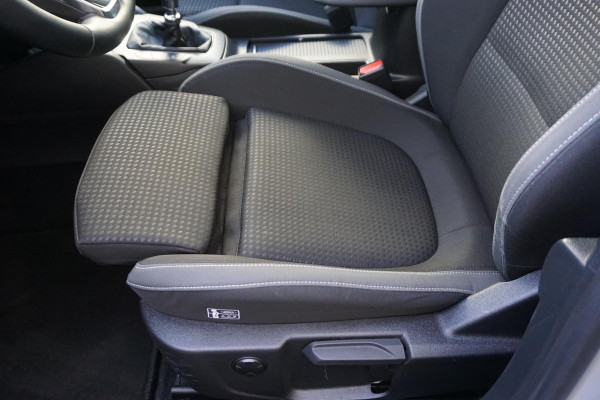 Ford FOCUS Wagon 1.0 EcoBoost 125PK Hybrid/Nieuw Model/ Connected /Comfortstoel!