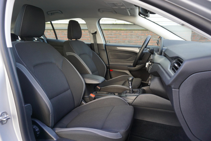 Ford FOCUS Wagon 1.0 EcoBoost 125PK Hybrid/Nieuw Model/ Connected /Comfortstoel!