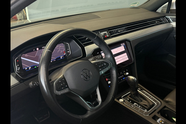Volkswagen Passat Variant 1.5 TSI DSG R-Line Business + Pano|Leder|ACC|Dealer Onderhouden