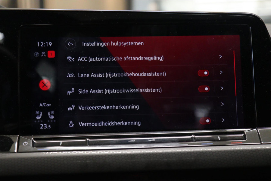 Volkswagen Golf 2.0 TSI GTI 45 JAHRE CLUBSPORT AKRA/NURBURGRING/PANO/CARPLAY/IQ-LIGHT/VOLL