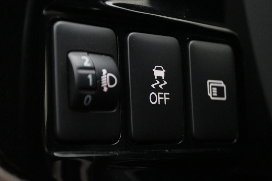 Mitsubishi Outlander 2.4 PHEV Pure SOH 94%, Keyless, Apple Carplay, Trekhaak, Camera, Stoelverwarming, PDC