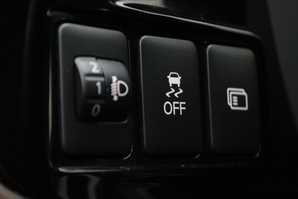 Mitsubishi Outlander 2.4 PHEV Pure SOH 94%, Keyless, Apple Carplay, Trekhaak, Camera, Stoelverwarming, PDC