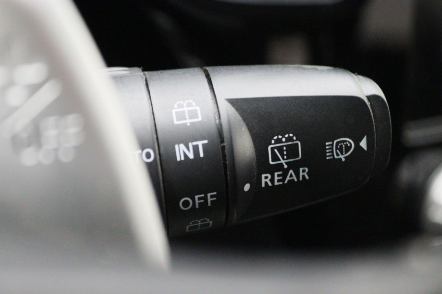 Mitsubishi Outlander 2.4 PHEV Pure SOH 94%, Keyless, Apple Carplay, Trekhaak, Camera, Stoelverwarming, PDC