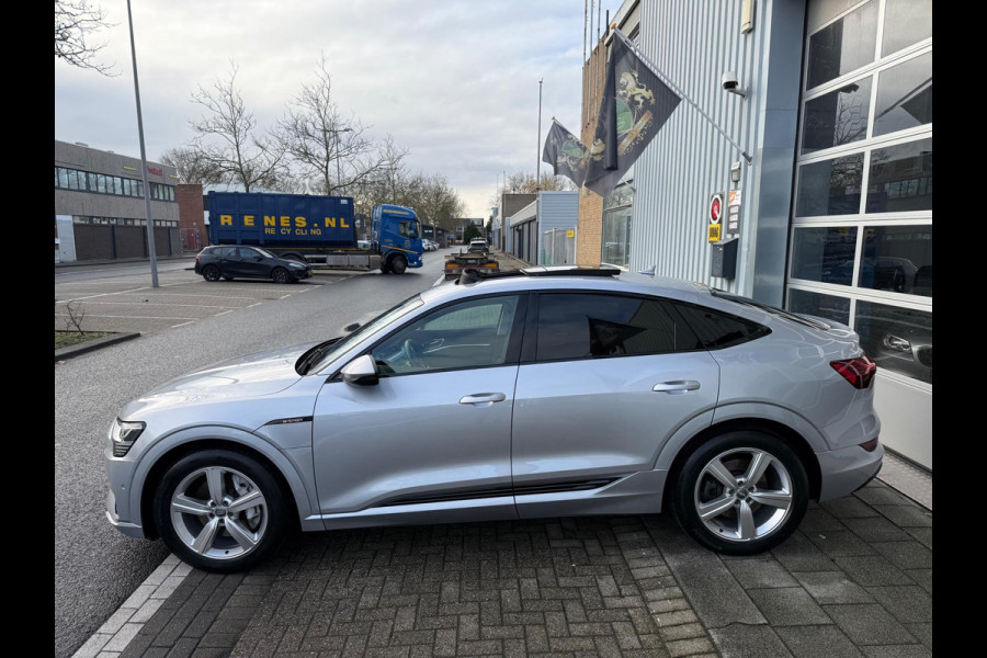 Audi e-tron Sportback 55 Quattro S edition 95 kWh LEER/PANO