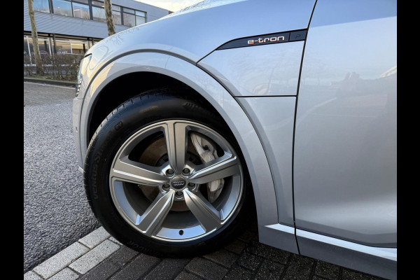 Audi e-tron Sportback 55 Quattro S edition 95 kWh LEER/PANO