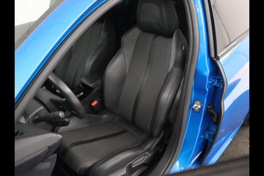 Peugeot e-208 EV GT Pack 50 kWh | Adaptive cruise | Carplay | Camera | Half leder | Keyless | Sportstoelen | Navigatie | Full LED